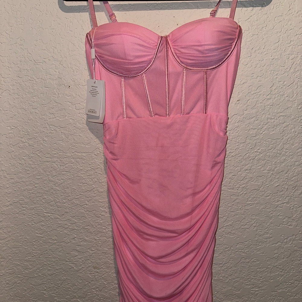 Elegant Pink Strapless Dress